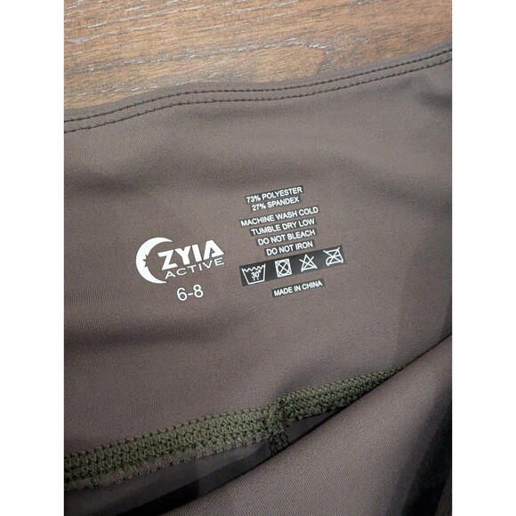 ZYIA Light N Tight Leggings Capri - Picture 3 of 6